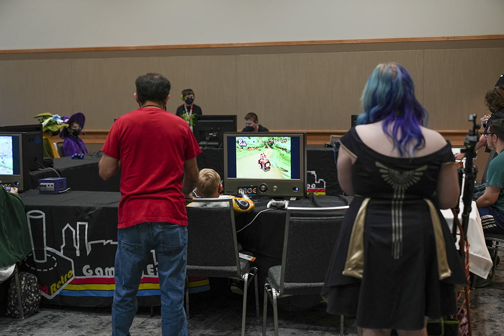 This 12-year-old indie developer is bringing his retro-style game to  Emerald City Comic Con – GeekWire